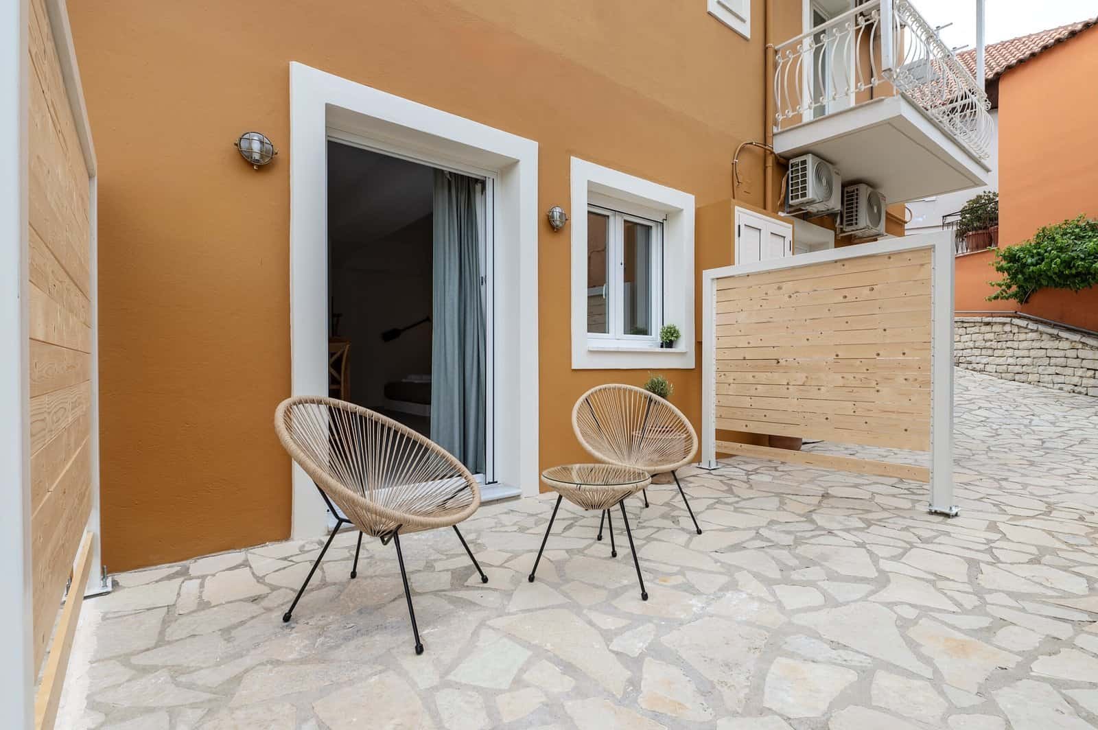 Astra Parga Entrance