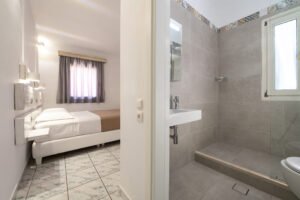 Parga2021_13 Astra Bedroom & Bathroom