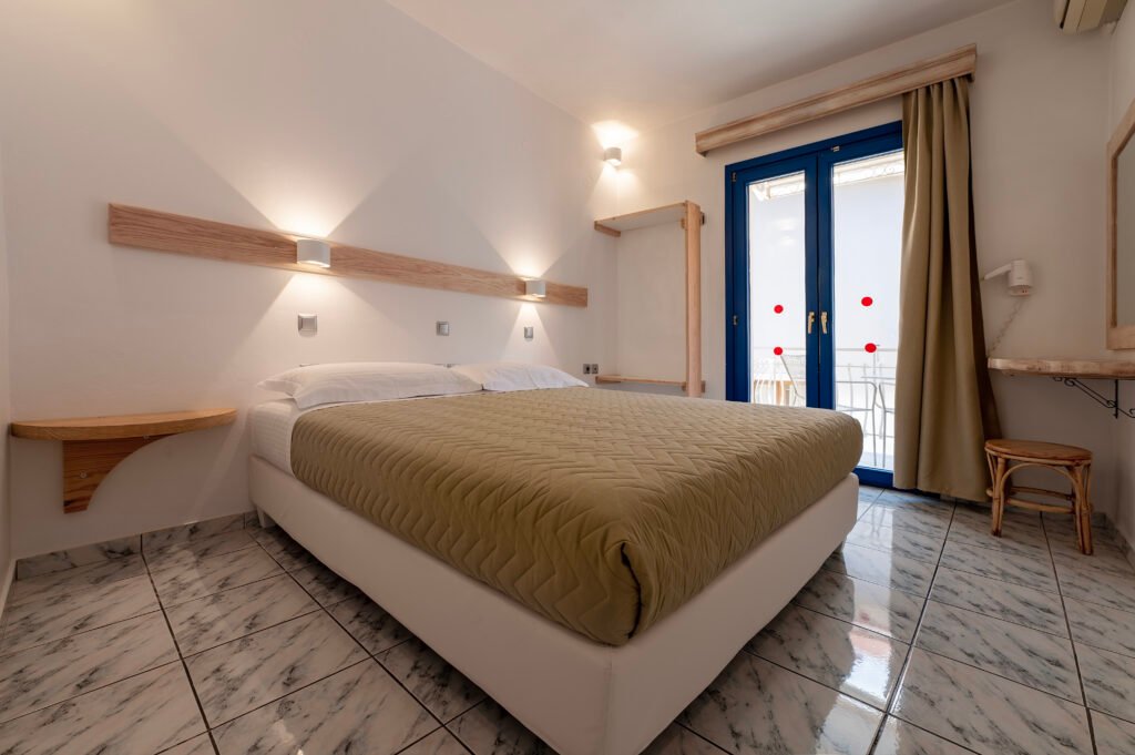 Studio with Balcony 1