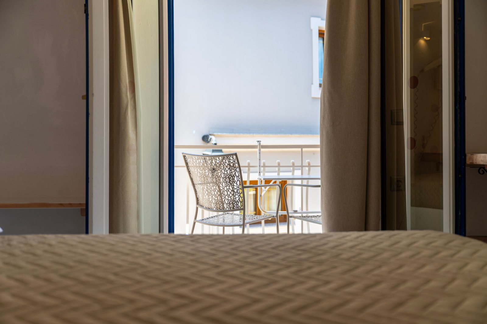 Studio with Balcony 5