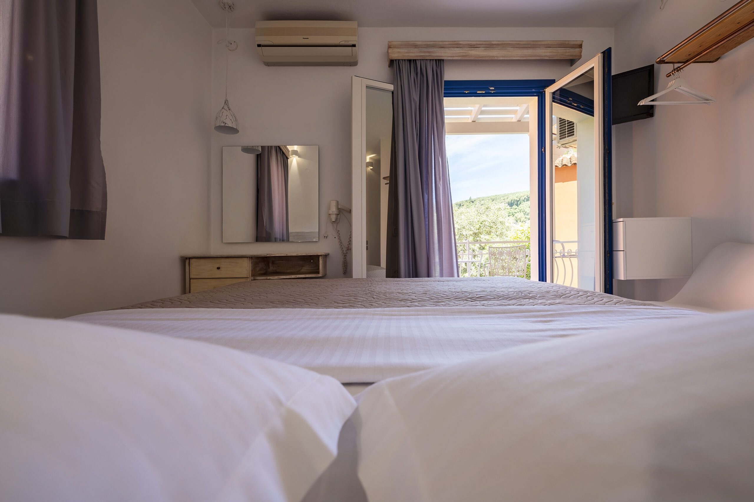 Garden View Studio Image 7