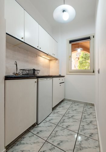 Studio with Balcony 6